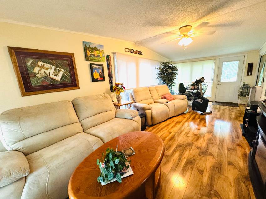 1418 Deverly Drive a Lakeland, FL Mobile or Manufactured Home for Sale